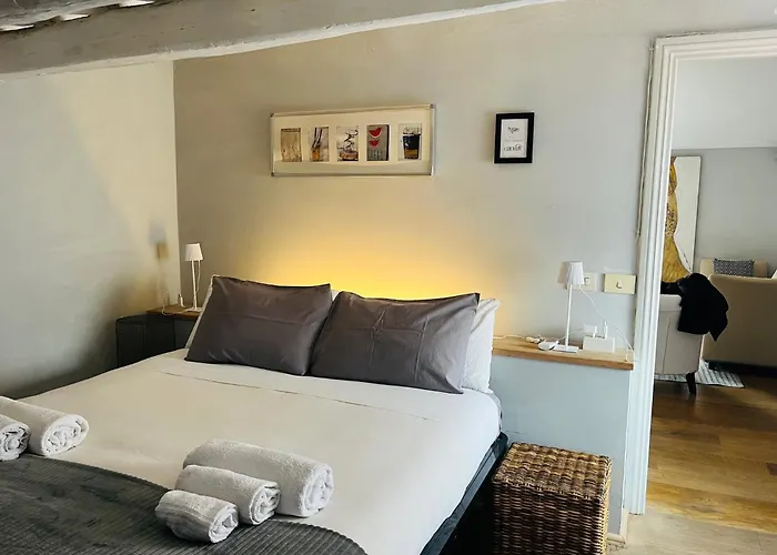 The Artist's Nest - Trastevere- Rzym